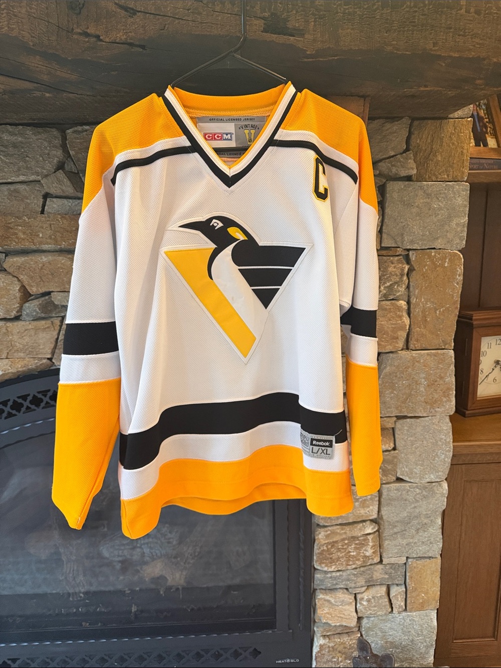 CCM Mario Lemieux Youth LG/XXL Hockey Jersey